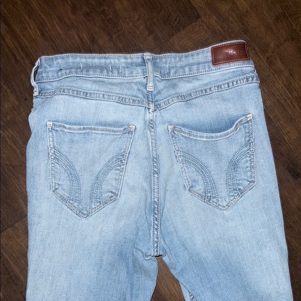 Hollister Light Blue Distressed Jeans - Picture 4 of 6